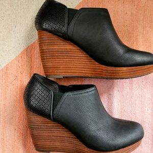 Womens Wedge Boots